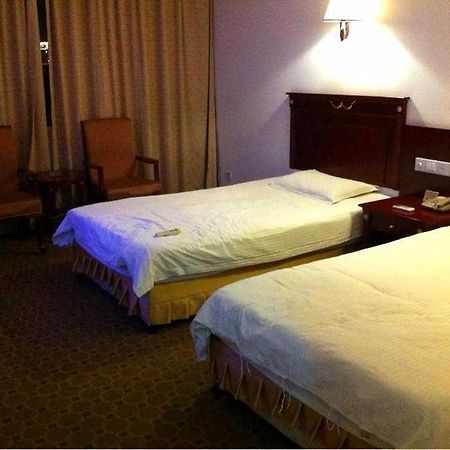 Eastern Star Garden Scenery Hotel เซี่ยงไฮ้ ภายนอก รูปภาพ